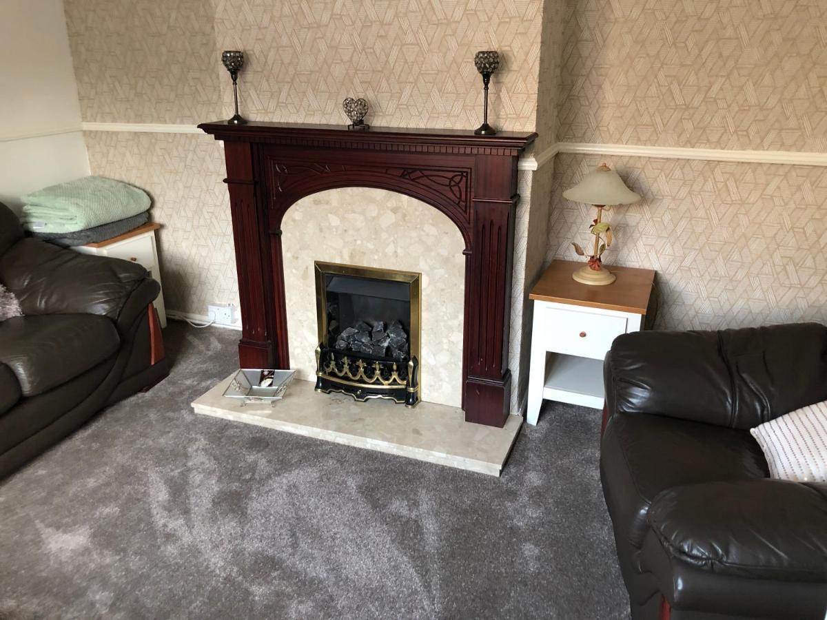 3-Bed House Waterfall Country Brecon Beacons Pontneddfechan Bagian luar foto