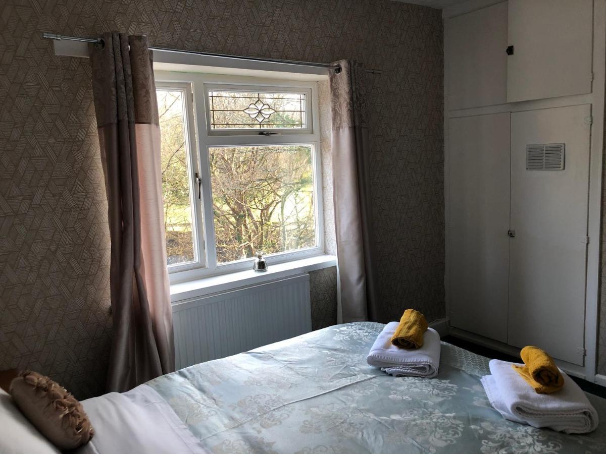 3-Bed House Waterfall Country Brecon Beacons Pontneddfechan Bagian luar foto