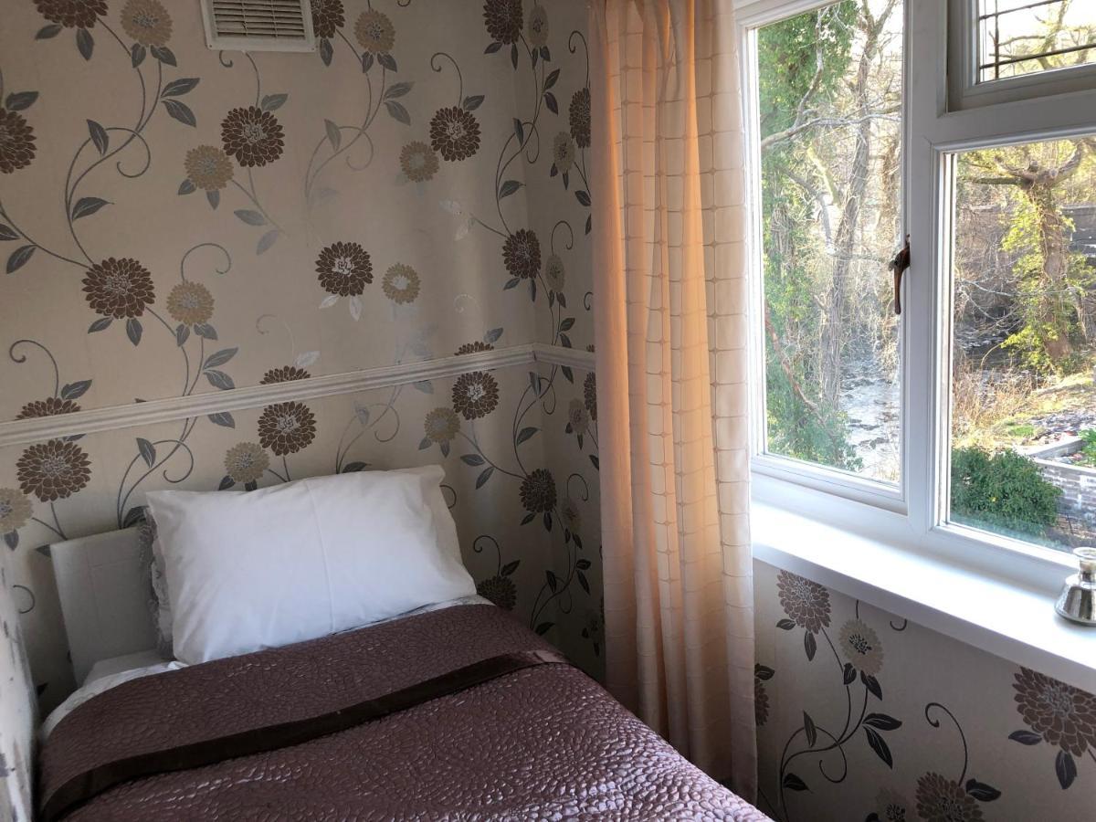 3-Bed House Waterfall Country Brecon Beacons Pontneddfechan Bagian luar foto